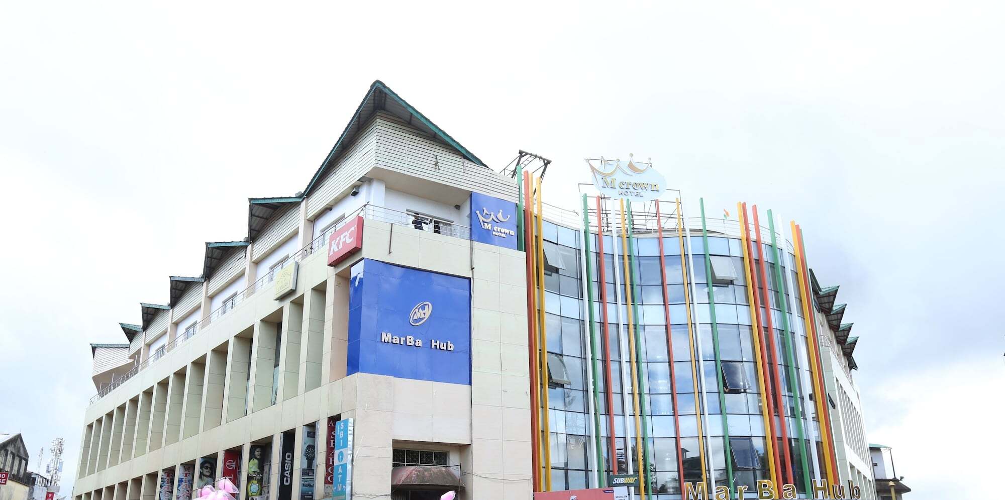 M Crown Hotel Shillong Exteriör bild